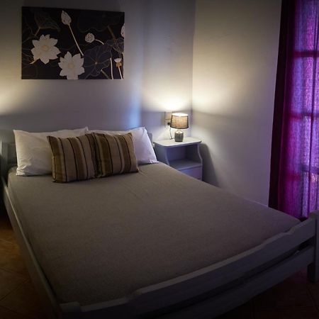 Vretti'S Apartment Fratsia Eksteriør bilde